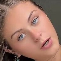 еві Оголені