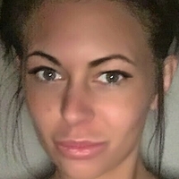 Еббі Саккіні Оголені