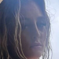 Еббі.ірл Оголені