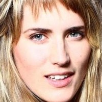 Айтана Херкал Оголені