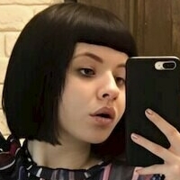 Алекс К'ют Герл Оголені