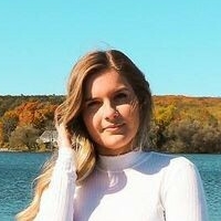 Александра Страмбу Оголені