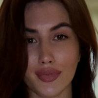 Аля Матіко Оголені