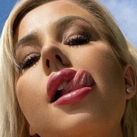 Аманда Брейден Оголені