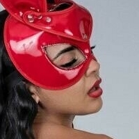 Ембер Еванс Оголені