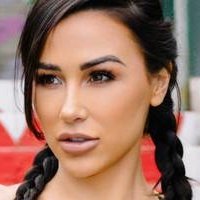 Ана Чері Оголені