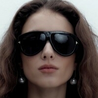 Анастасія Сін Оголені