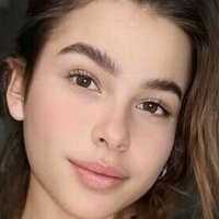 Енджел Кіра69 Оголені