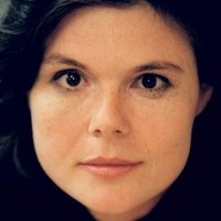 Анна Джьорджі Оголені