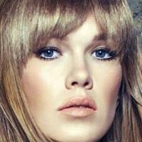 Анна Калина Оголені