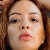 Анстаксія Лінн Оголені