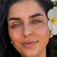 Ардіта Дурміші Оголені