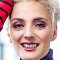 Барбора Полакова Оголені