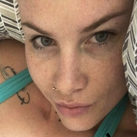 Бек Родрігес Оголені