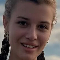 Белла Шательє Оголені