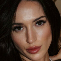 Белла Вонт Оголені