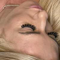 Блондилавсанал Оголені