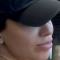 Бріттані Періллі Оголені