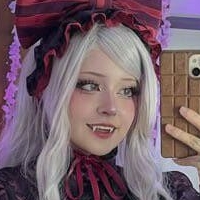 Каміл Юкі Оголені