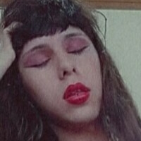 Канела Кайса Оголені