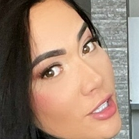 Керол Ешл Оголені