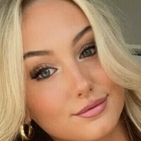 Каролін Палмер Оголені