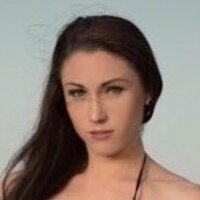 Кейсі Маршалл Оголені