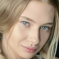 Кессі ВІП Лав Оголені