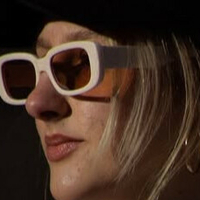 Кеті Оголені