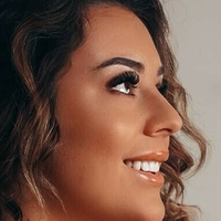 Кеті Скіннер Оголені