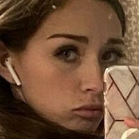 Челсі Ікс Оголені