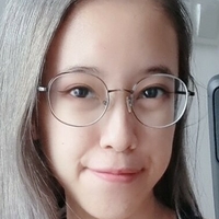 Крісі Валкірія Оголені