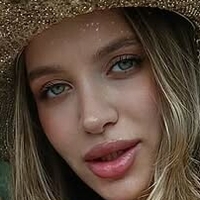 Дана Ангелова Оголені