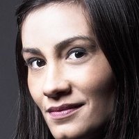 Даніела Дамс Оголені