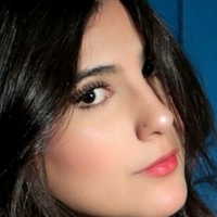 Даніела Санчес Оголені