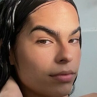 Даніела МЛН Оголені