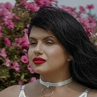 Даша Дашані Оголені