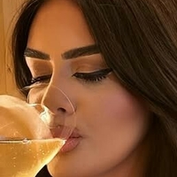 Деніз Страно Оголені