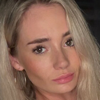 Ді Джей Косана Оголені