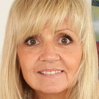 Доллі Бьорд Оголені