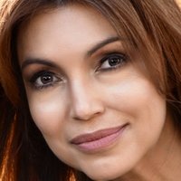 Олена Сахагун Оголені