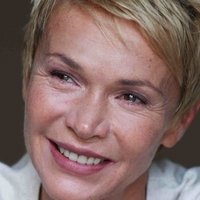 Елізабетта Каваллотті Оголені