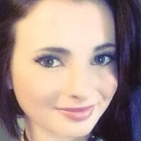 Елізабет Джейд Оголені