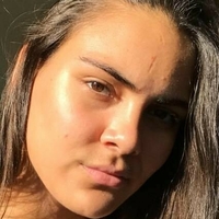 Елла Палеаае Оголені