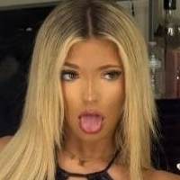 Елла Вест Оголені