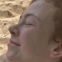 Еллен Аабол Оголені