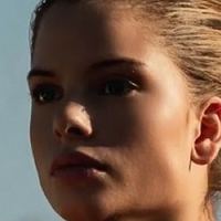 Ембла Матільде Нйерве Оголені