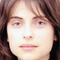 Емелін Бекюве Оголені