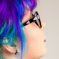 Емма Остін Оголені