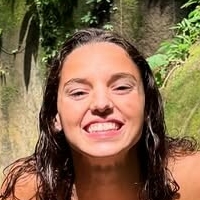 Емма Карраско Каденс Оголені